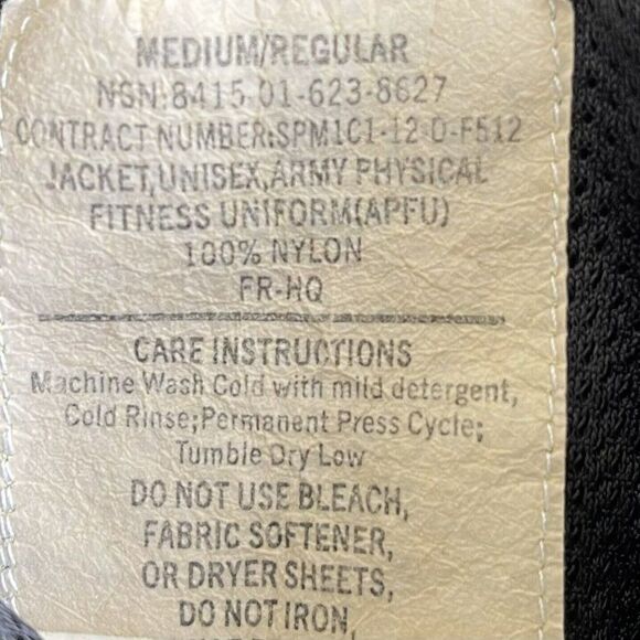 Vintage US Army Mens Size M Zip Up Long Sleeve Black Yellow Jacket‎ Windbreaker - Picture 3 of 3